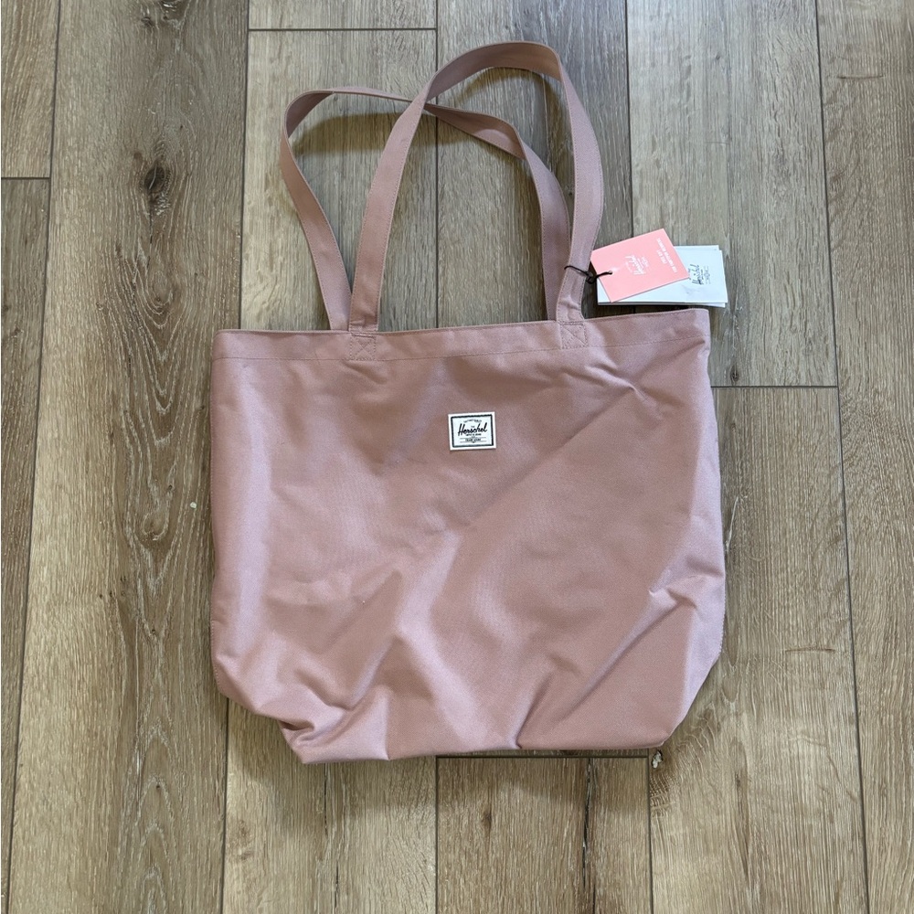 Herschel Supply Company Mica Tote in Ash Rose
